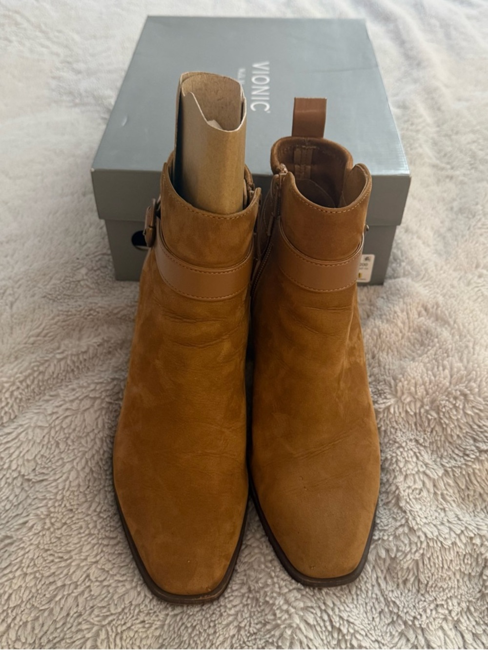 Vionic Tenley Booties - Picture 3 of 7